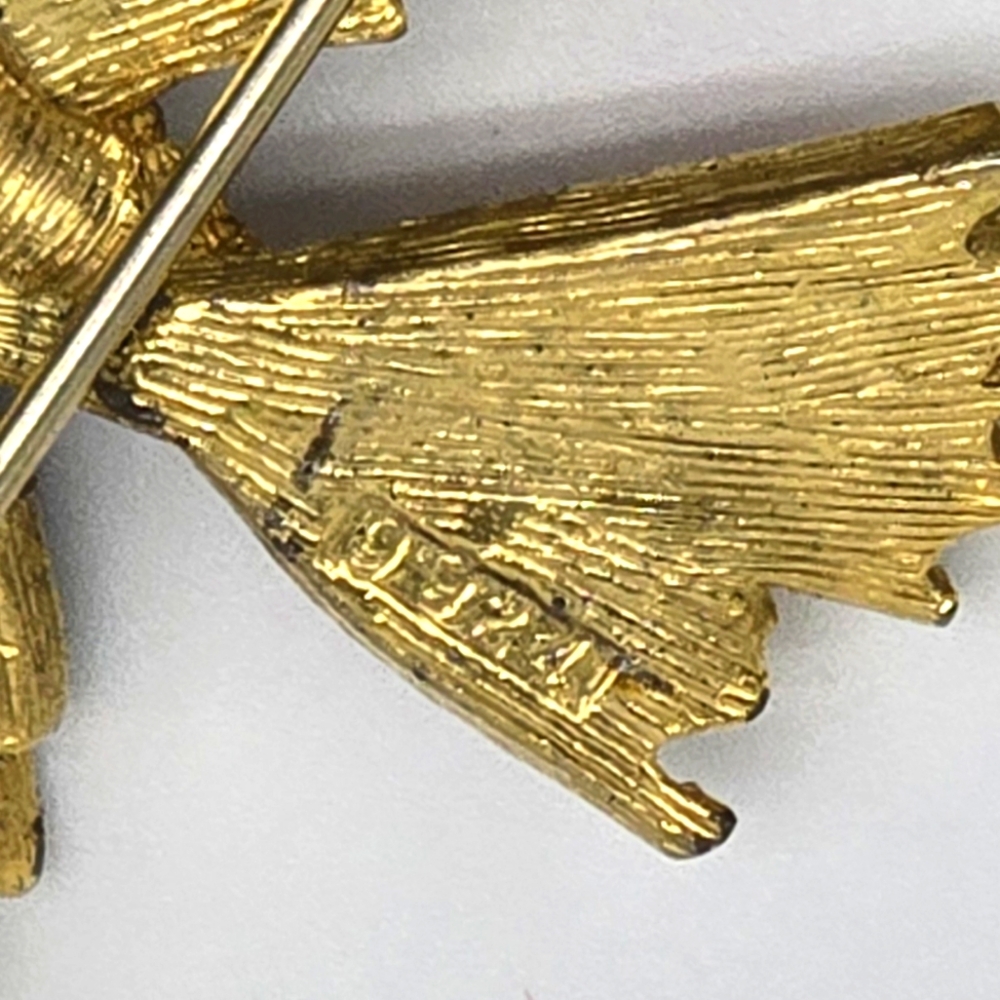 Sphinx Signed 9924 Red Enamel Sparrow Bird On Bra… - image 5